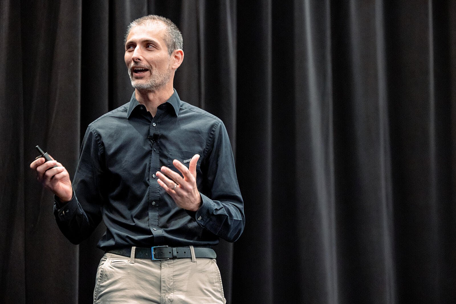 IQGeo Americas Meetup 2024で基調講演を行うデビッド・コッティンガム